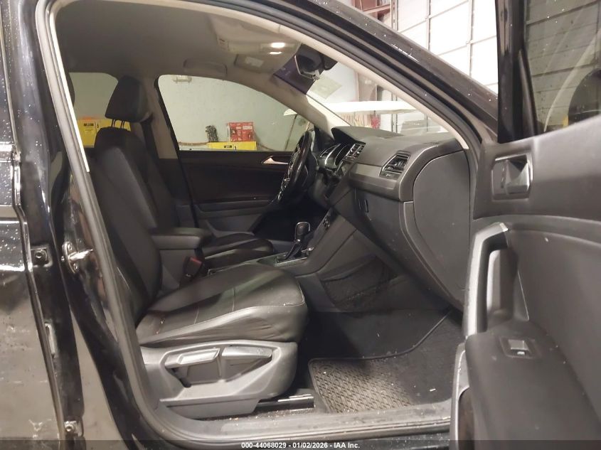 2018 Volkswagen Tiguan 2.0T Se/2.0T Sel