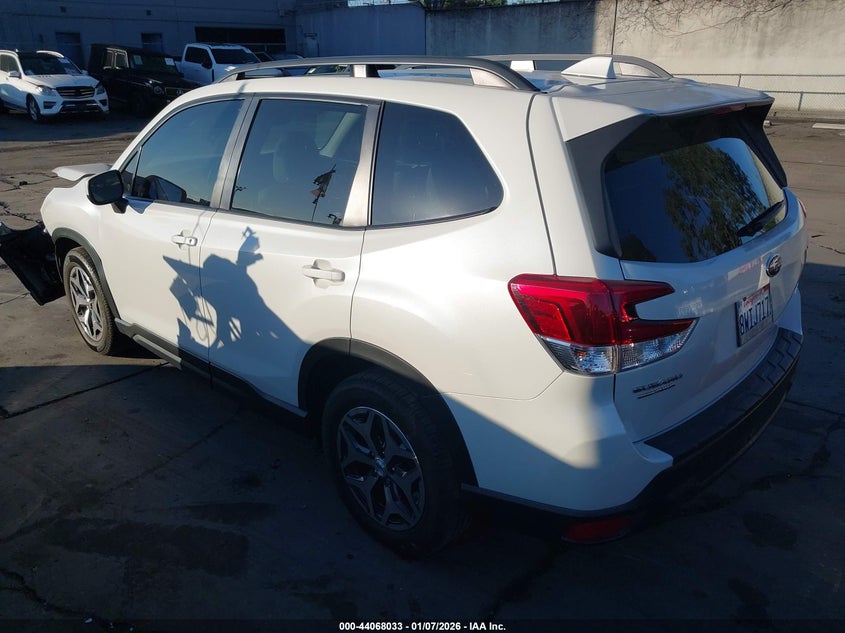 2021 Subaru Forester Premium