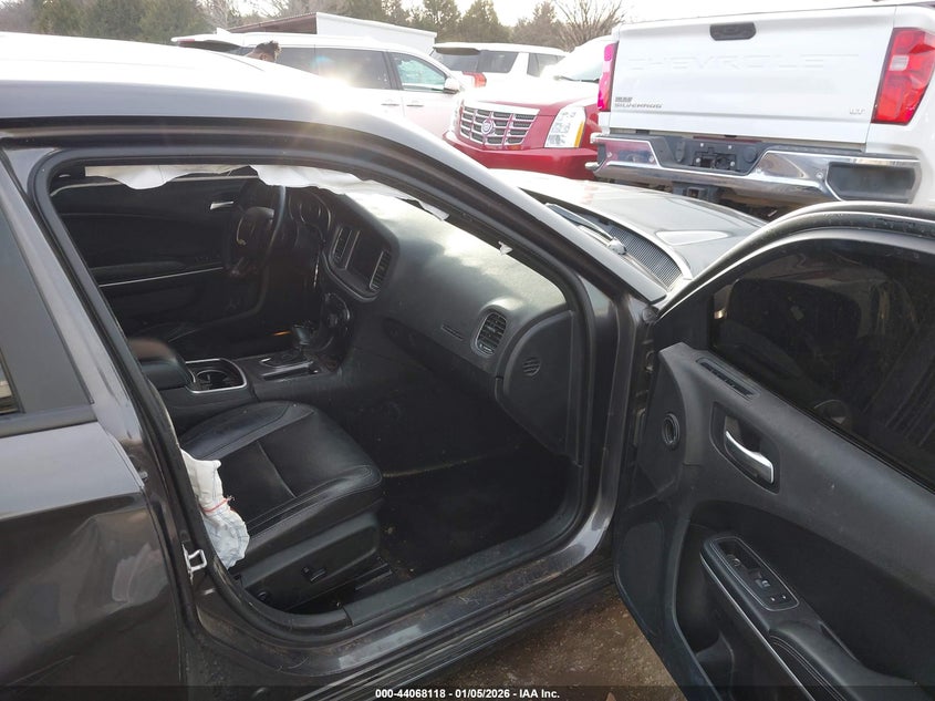 2019 Dodge Charger Sxt Rwd