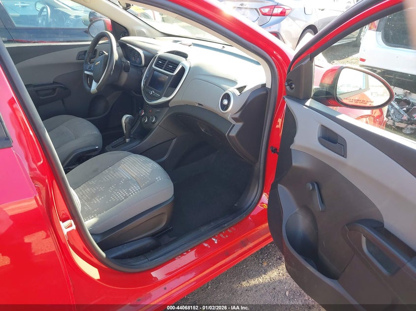 2020 Chevrolet Sonic Fwd 1Fl 5-Door