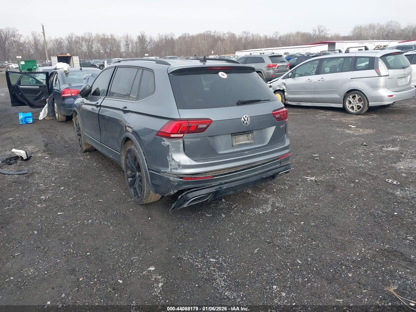 2021 Volkswagen Tiguan 2.0T Se/2.0T Se R-Line Black/2.0T Sel