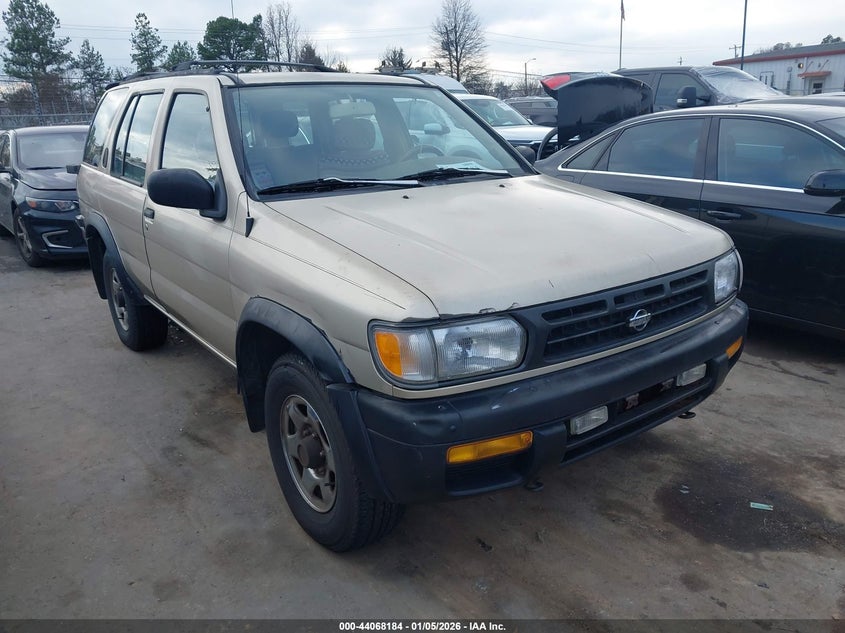1997 NISSAN PATHFINDER LE/XE