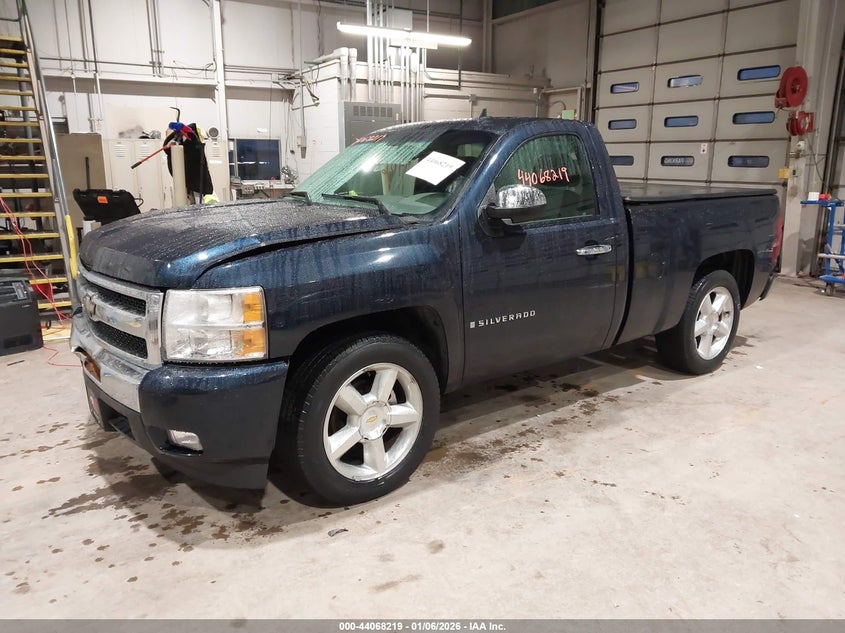 2007 Chevrolet Silverado 1500 Work Truck