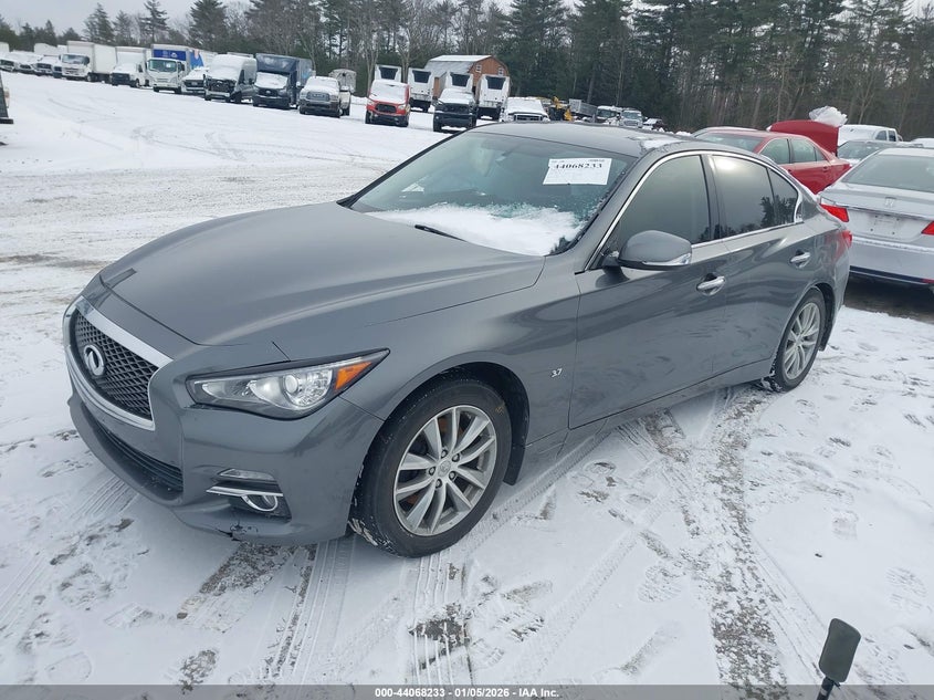 2014 Infiniti Q50 Premium