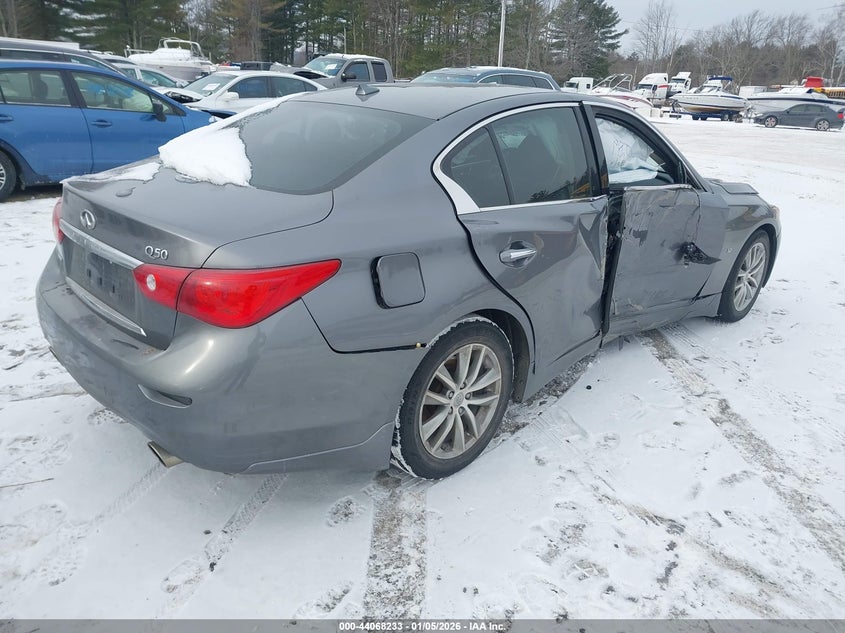2014 Infiniti Q50 Premium