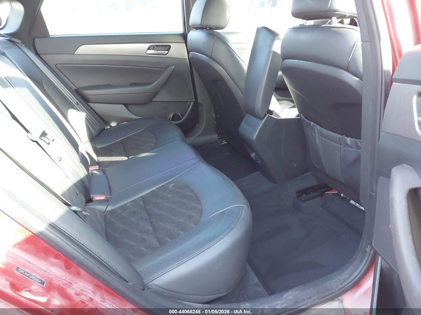 VIN 5NPE34AF5JH650454 2018 HYUNDAI SONATA SPORT