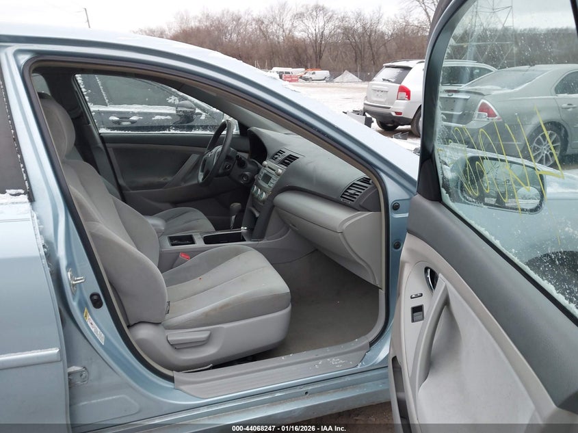 2009 Toyota Camry Le