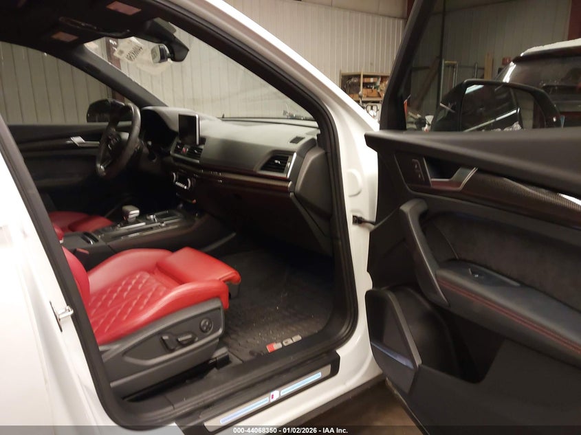 VIN WA1B4AFY6K2066442 2019 AUDI SQ5 3.0T PREMIUM