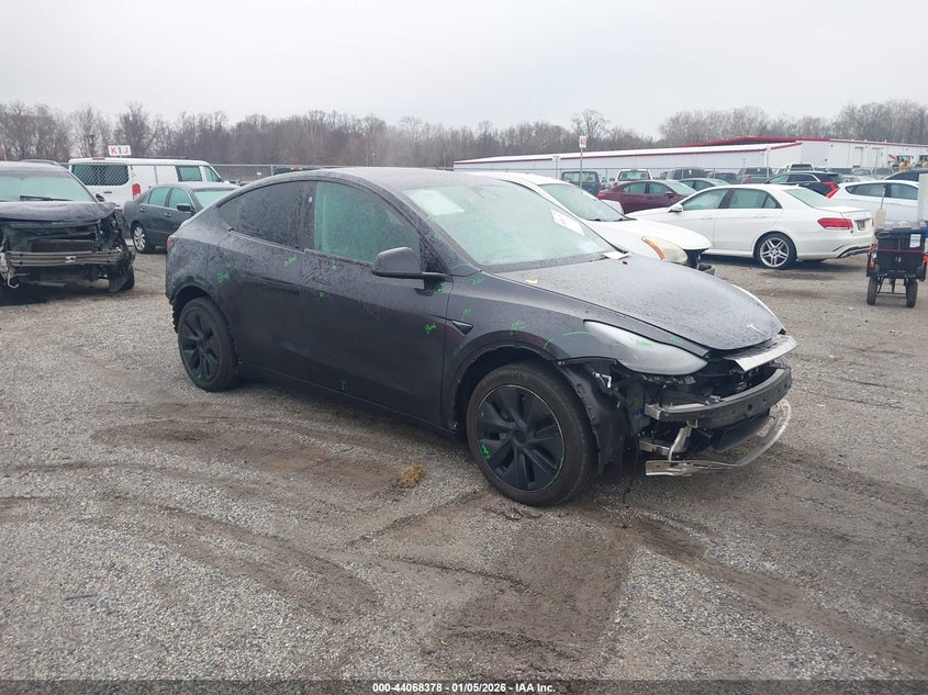 7SAYGDEE9SA336728 2025 Tesla Model Y Long Range Dual Motor All-Wheel Drive auction photo 1