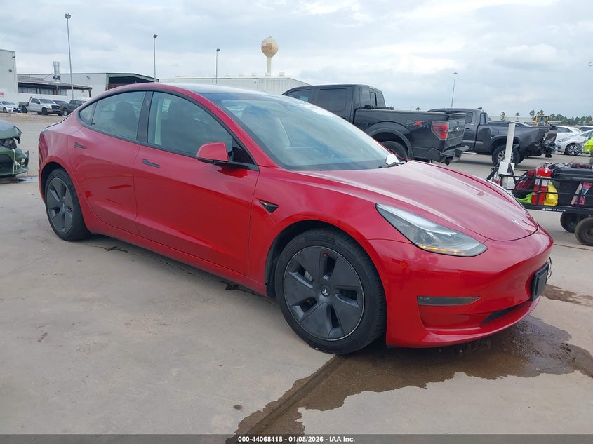 2022 Tesla Model 3 Rear-Wheel Drive