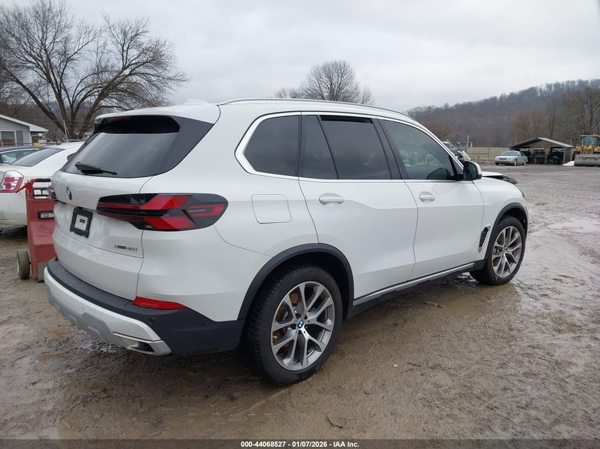 2024 BMW X5 xDrive40I