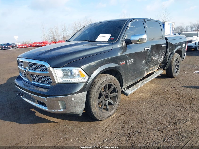 2017 Ram 1500 Laramie 4X4 5'7 Box