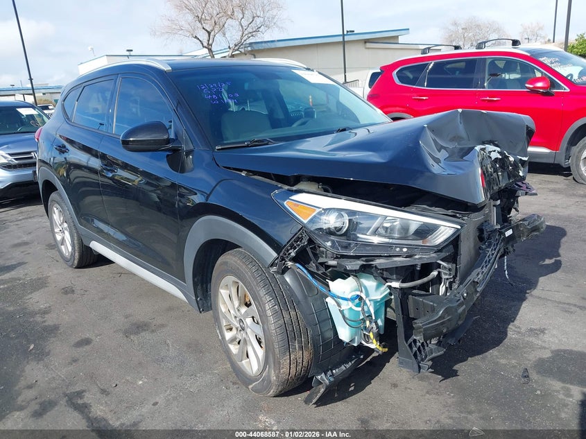 KM8J33A4XHU533178 2017 Hyundai Tucson Se auction photo 1