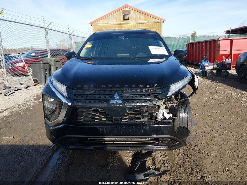 2022 Mitsubishi Eclipse Cross Le S-Awc VIN: JA4ATVAA0NZ029818 Lot: 44068592