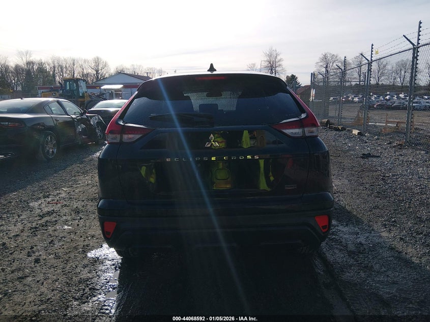 2022 Mitsubishi Eclipse Cross Le S-Awc VIN: JA4ATVAA0NZ029818 Lot: 44068592