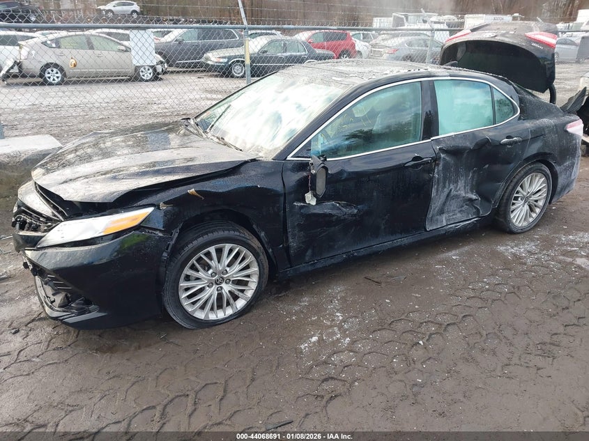 2020 Toyota Camry Xle