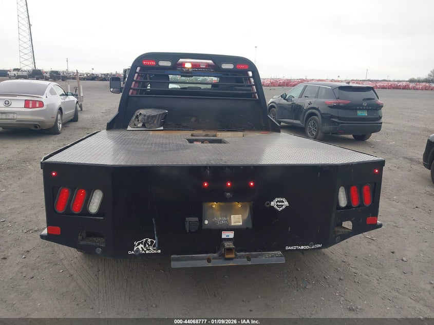 2018 Ram 3500 Tradesman 4X4 8' Box VIN: 3C63RRGL9JG221785 Lot: 44068777