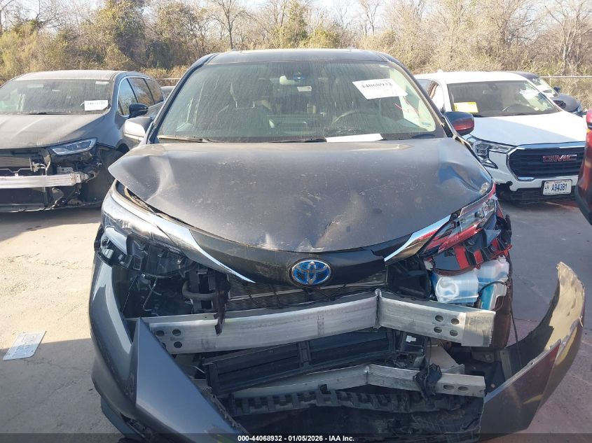 2025 Toyota Sienna - 5TDYRKEC9SS238565