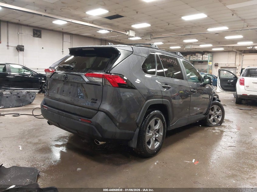 2025 Toyota Rav4 Xle