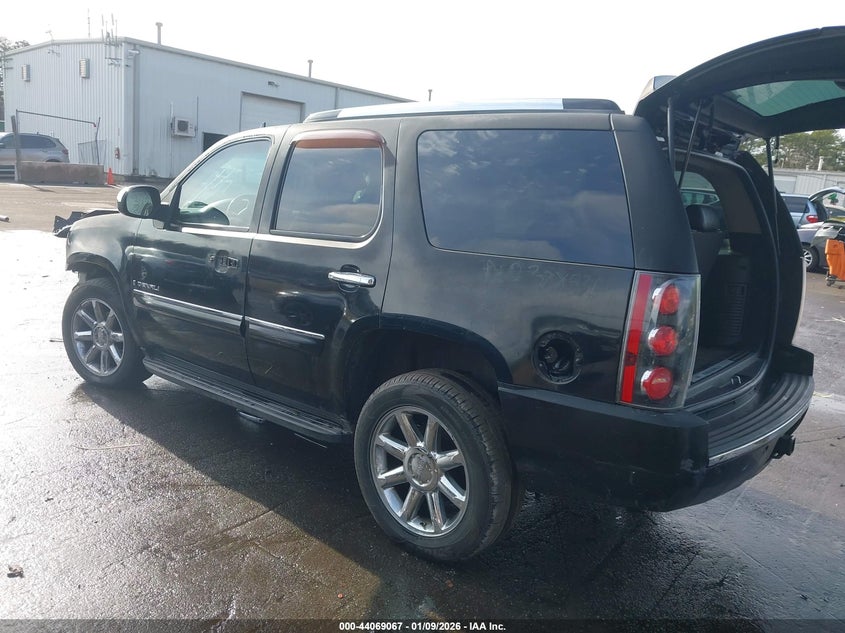 2007 GMC Yukon Denali