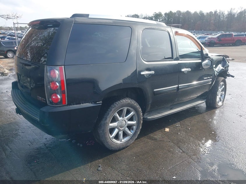 2007 GMC Yukon Denali