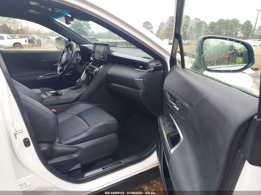 2021 Toyota Venza Xle