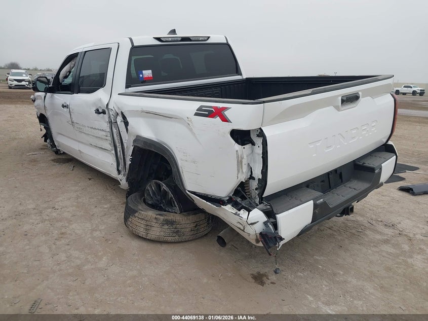 2026 Toyota Tundra Sr5 Crewmax 5.5' Bed