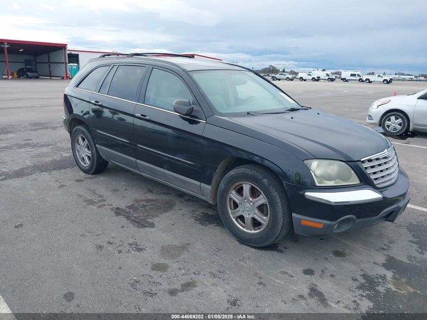 2C8GM68444R507264 2004 Chrysler Pacifica auction photo 1