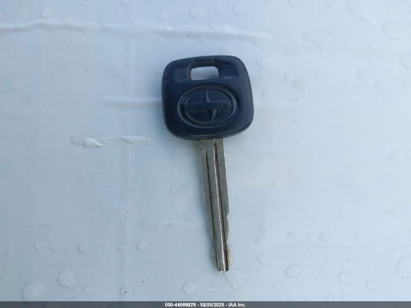 2005 Scion Xb VIN: JTLKT334450196360 Lot: 44069278