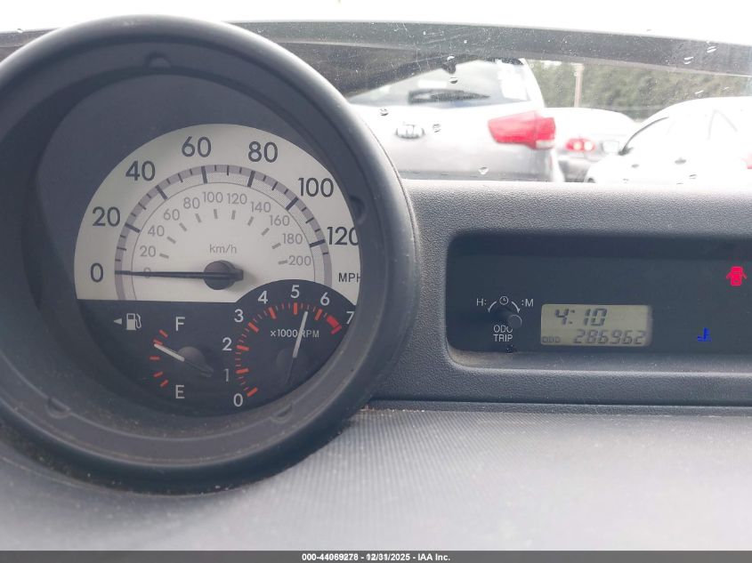 2005 Scion Xb VIN: JTLKT334450196360 Lot: 44069278