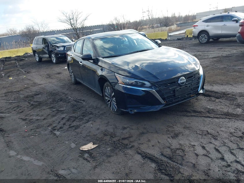 NISSAN ALTIMA SV FWD 2024