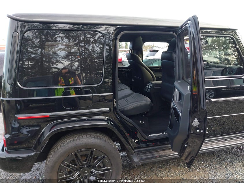 VIN W1NWH1AB0SX017635 2025 MERCEDES-BENZ G 550 4MATIC