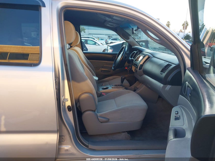 2005 Toyota Tacoma Prerunner V6