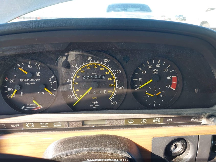 1989 MERCEDES-BENZ 420 auction photo 7