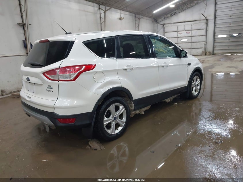2015 Ford Escape Se