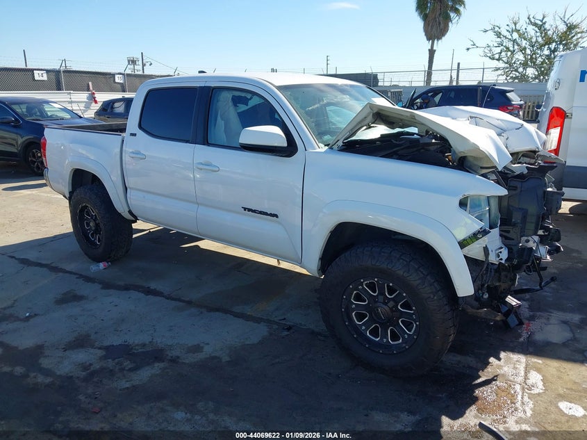 2017 Toyota Tacoma Sr5