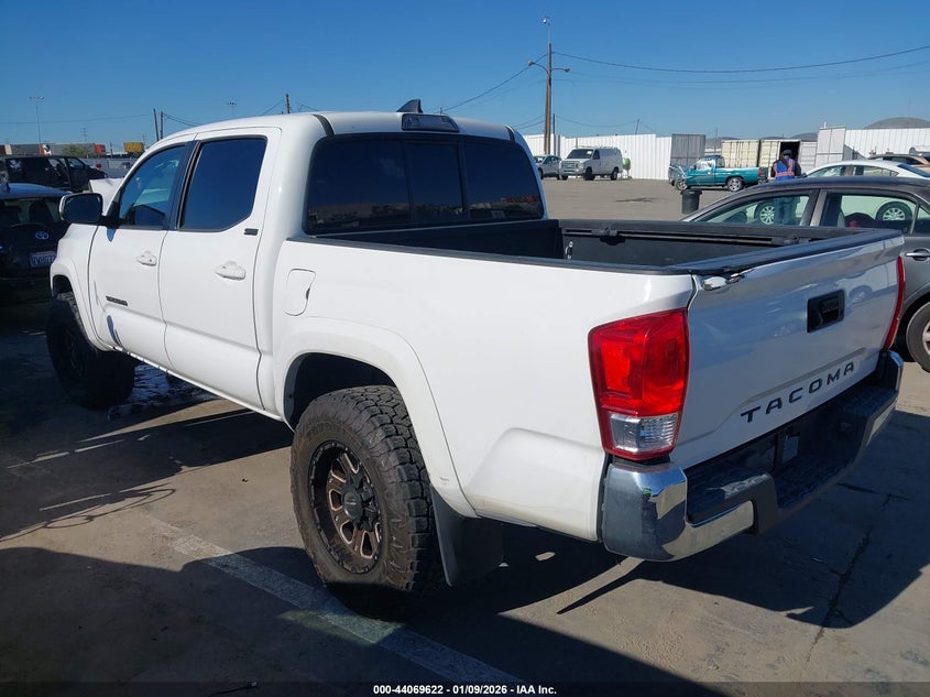 2017 Toyota Tacoma Sr5