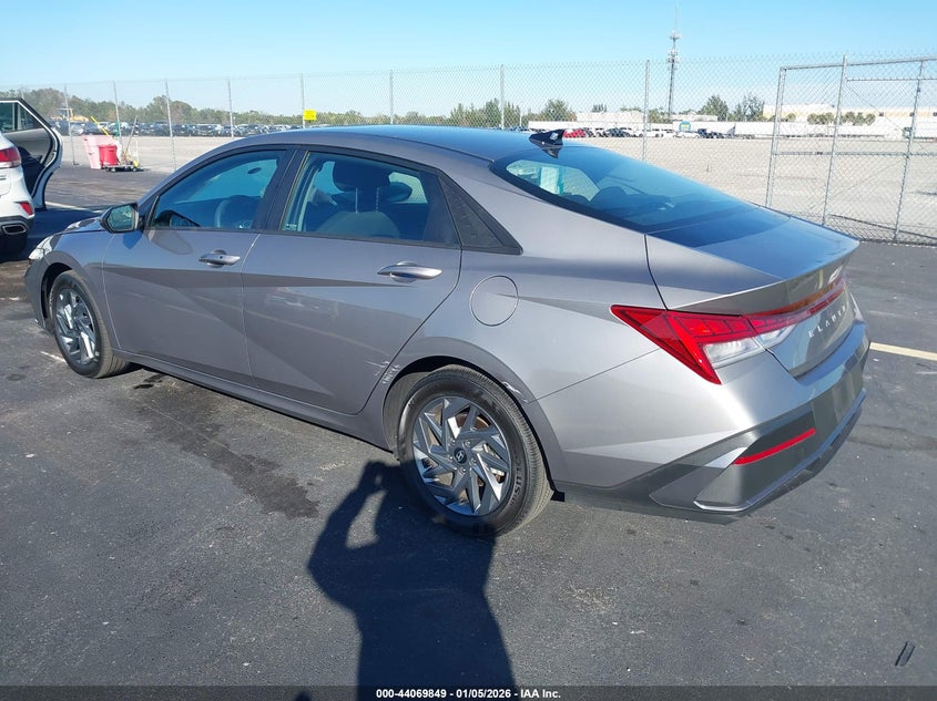 2024 Hyundai Elantra Hybrid Blue