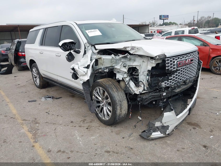 2023 GMC Yukon Xl 4Wd Denali