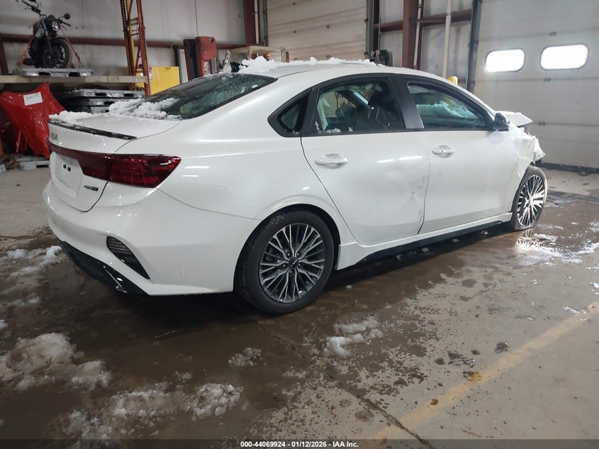 2024 Kia Forte Gt-Line