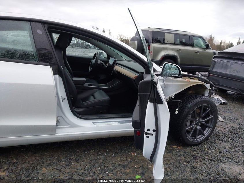 VIN 5YJ3E1EBXKF211760 2019 TESLA MODEL 3 LONG RANGE/PERFORMANCE