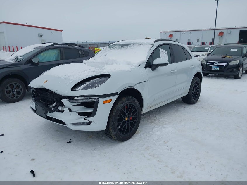 2017 Porsche Macan Gts