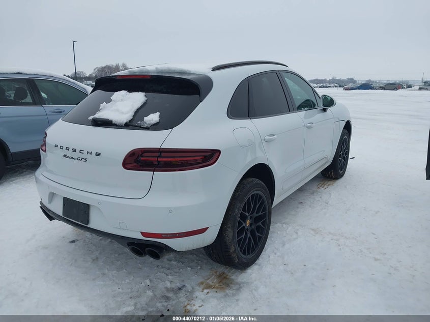 2017 Porsche Macan Gts