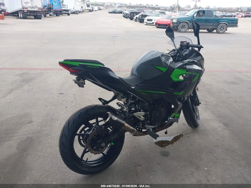 VIN JKAEXKG17KDA24316 2019 KAWASAKI EX400