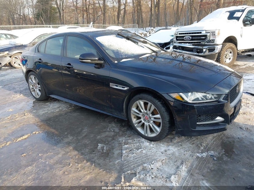 2017 Jaguar Xe 20D R-Sport