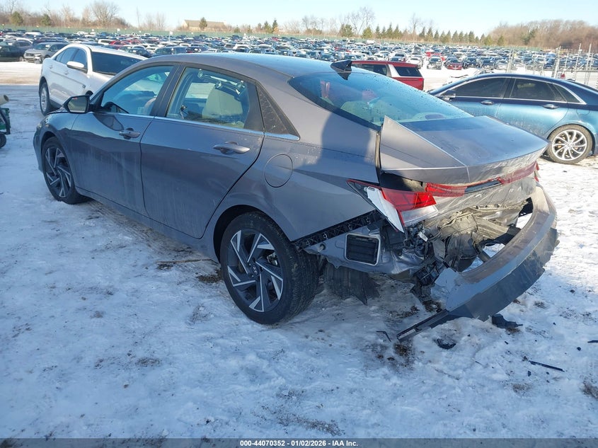 VIN KMHLS4DG7RU697691 2024 HYUNDAI ELANTRA SEL