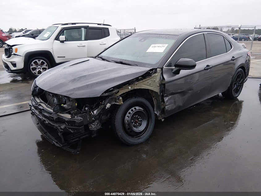 2020 Toyota Camry Le