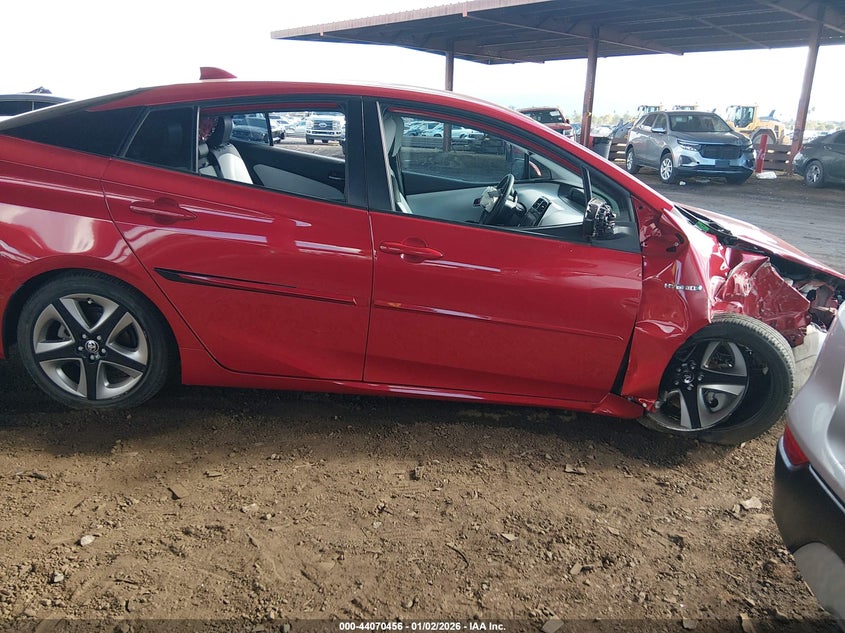 VIN JTDKAMFU2M3127148 2021 TOYOTA PRIUS XLE