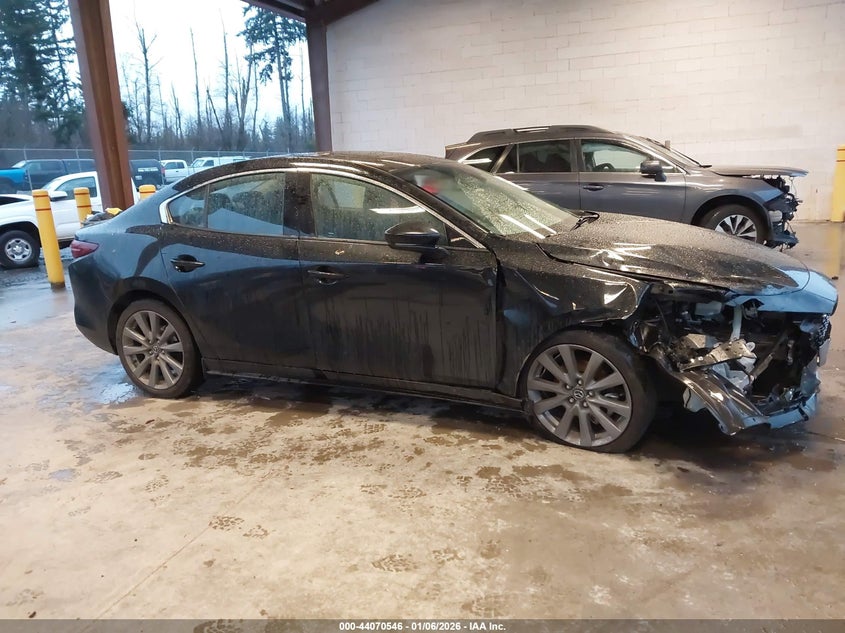 2020 Mazda Mazda3 Premium Package VIN: 3MZBPBEM5LM133329 Lot: 44070546