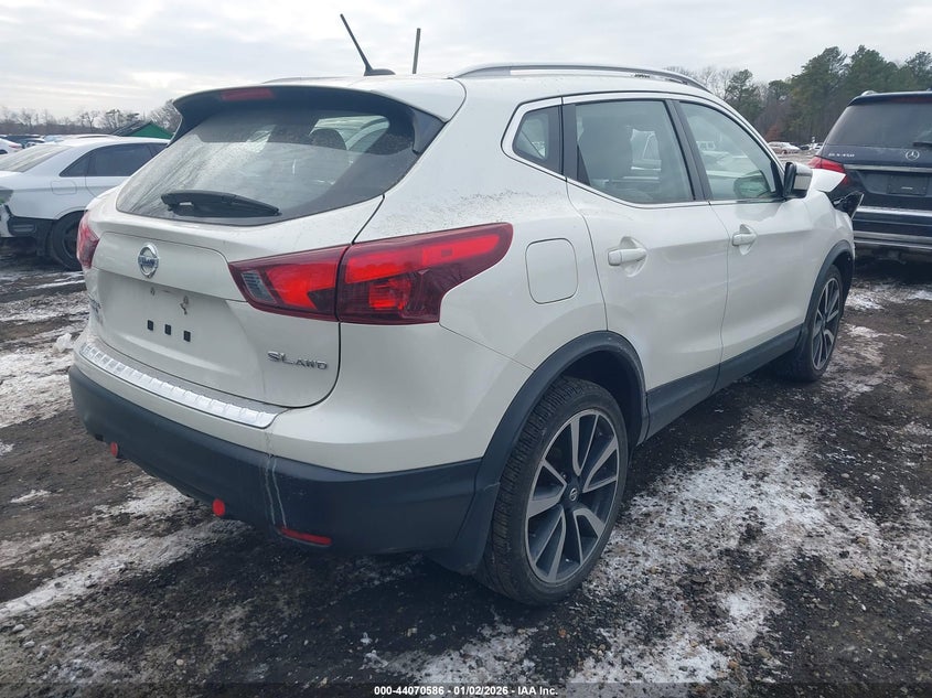2018 Nissan Rogue Sport Sl
